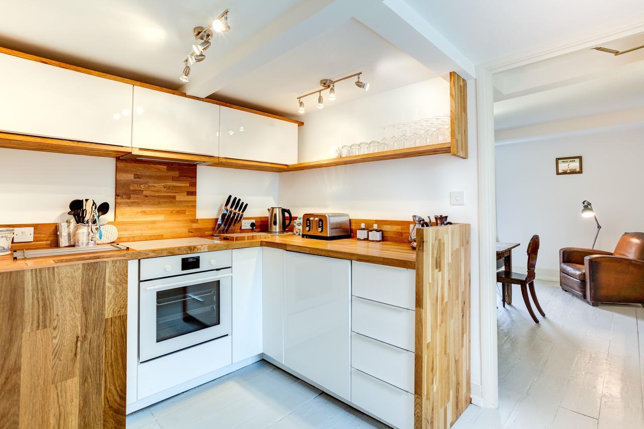 Stunning Seaside Georgian Townhouse With Sea Views Villa Хейстингс Екстериор снимка